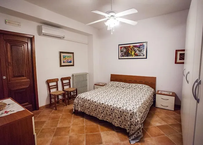 Erasippe Apartamento