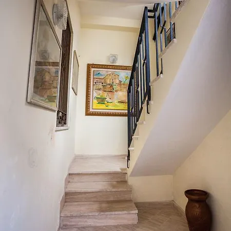 Appartement Erasippe Locri