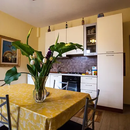 Erasippe Appartement Locri