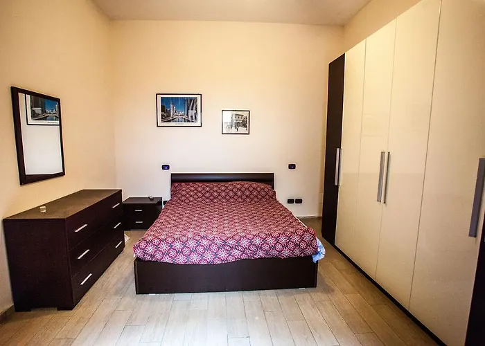 Erasippe Apartamento Locri